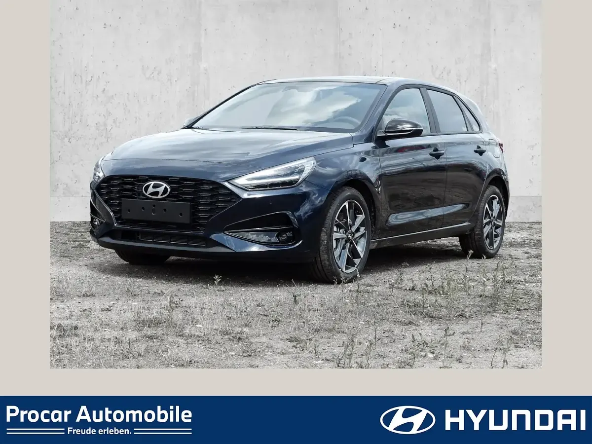 Gebraucht Hyundai i30 Trend 150 PS (110 kW) 2026 Limousine