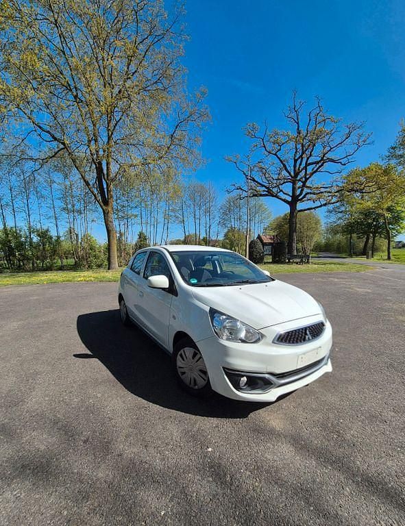 Gebraucht Mitsubishi Space Star Plus 71 PS (52 kW) 2016 Weiß Kleinwagen