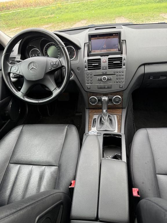 Silber Gebraucht 2009 Mercedes C350 Edition Limousine | 4.800 € - Bild 1/4