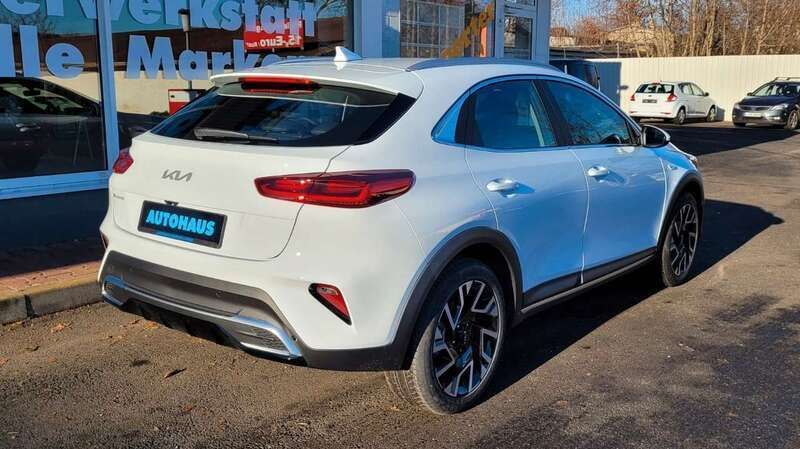 Gebraucht Kia XCeed Vision 160 PS (117 kW) 2023 (wd) cararraweiss SUV