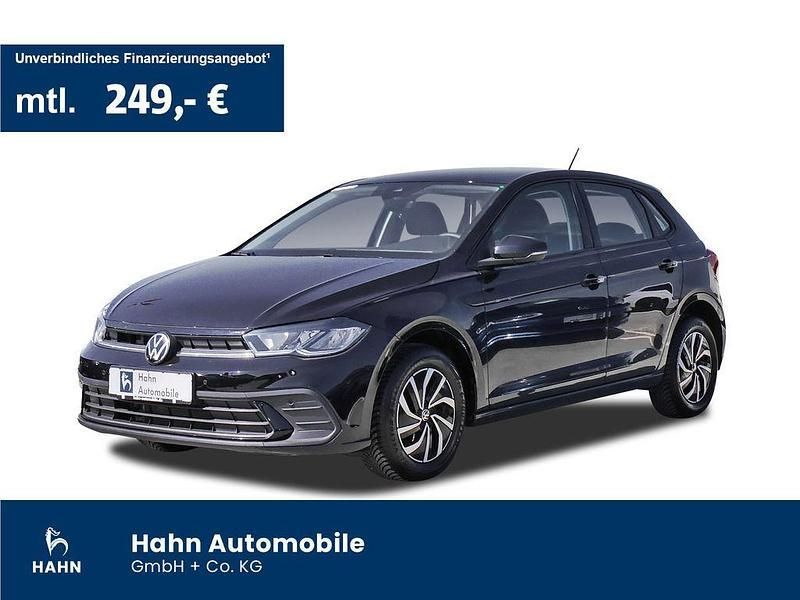 Deep black perleffekt Gebraucht 2024 VW Polo Life Limousine | 18.795 € (Guter Preis) - Bild 1/3
