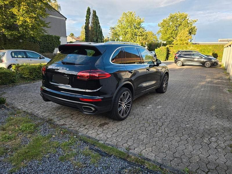 Gebraucht Porsche Cayenne 262 PS (192 kW) 2014 Schwarz SUV