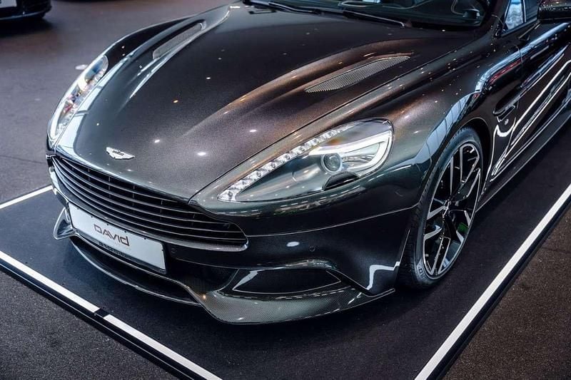 Gebraucht Aston Martin Vanquish 575 PS (422 kW) 2017 Ceramic grey Cabrio
