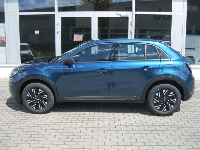 Neu Fiat 600 101 PS (74 kW) 2025 Grün Limousine