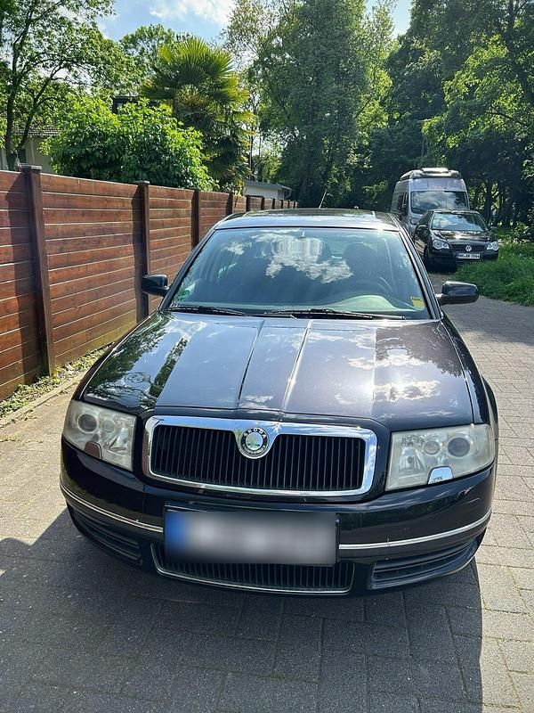 Gebraucht Skoda Superb 193 PS (141 kW) 2005 Schwarz Limousine