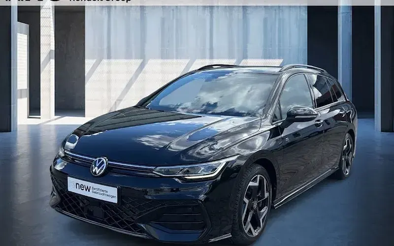 Gebraucht VW Golf VIII R-line 150 PS (110 kW) 2025 Schwarz Kombi