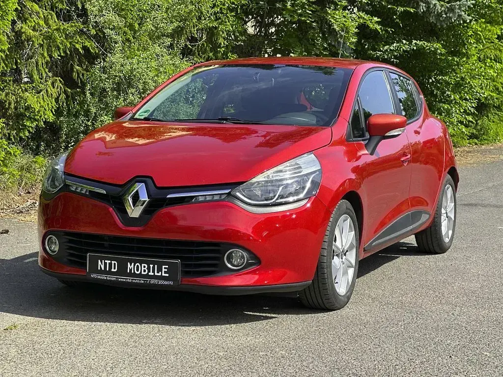Gebraucht Renault Clio IV Dynamique 73 PS (53 kW) 2015 Rot Limousine