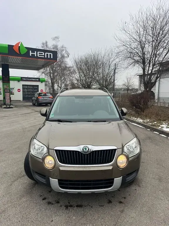 Gebraucht Skoda Yeti Ambition 160 PS (117 kW) 2011 Braun SUV