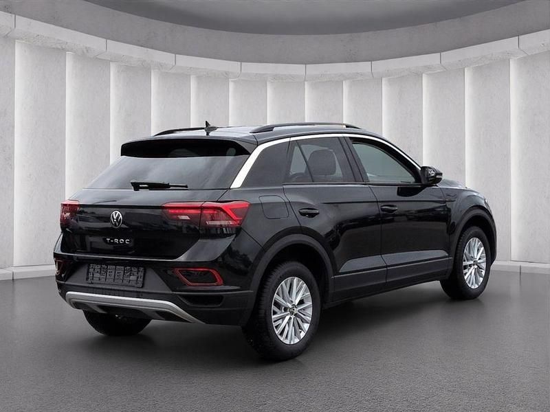 Gebraucht VW T-Roc Life 116 PS (85 kW) 2025 Schwarz SUV