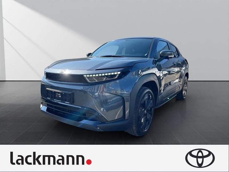 Używany Toyota Urban Cruiser Lounge 128 kW (175 KM) 2026 SUV