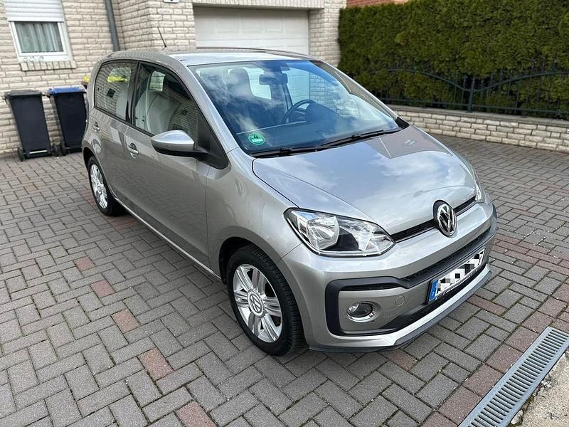 Gebraucht VW up! high up! 90 PS (66 kW) 2016 Grau Kleinwagen