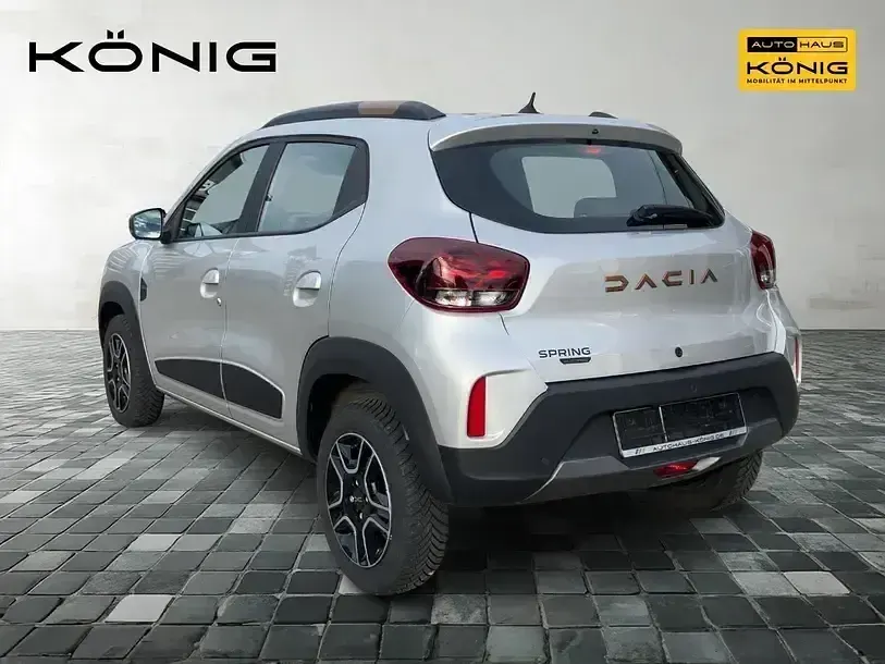 Second-hand Dacia Spring Extreme 47 kW (65 CP) 2023 Gri Hatchback