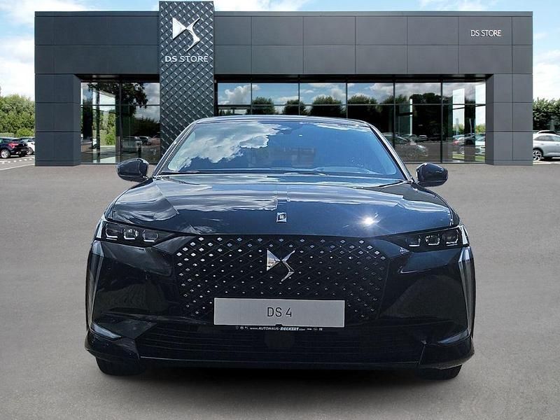 Neu DS Automobiles DS4 131 PS (96 kW) 2025 Schwarz Limousine