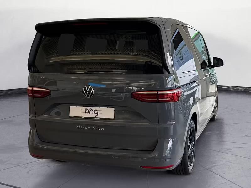 Neu VW Multivan Life 150 PS (110 kW) 2025 Grau Van / Kleinbus