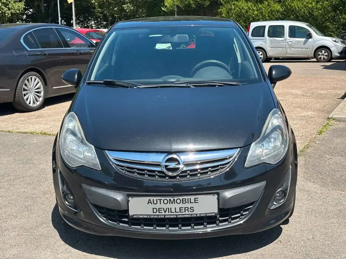 Gebraucht Opel Corsa Color Edition 101 PS (74 kW) 2014 Schwarz Kleinwagen