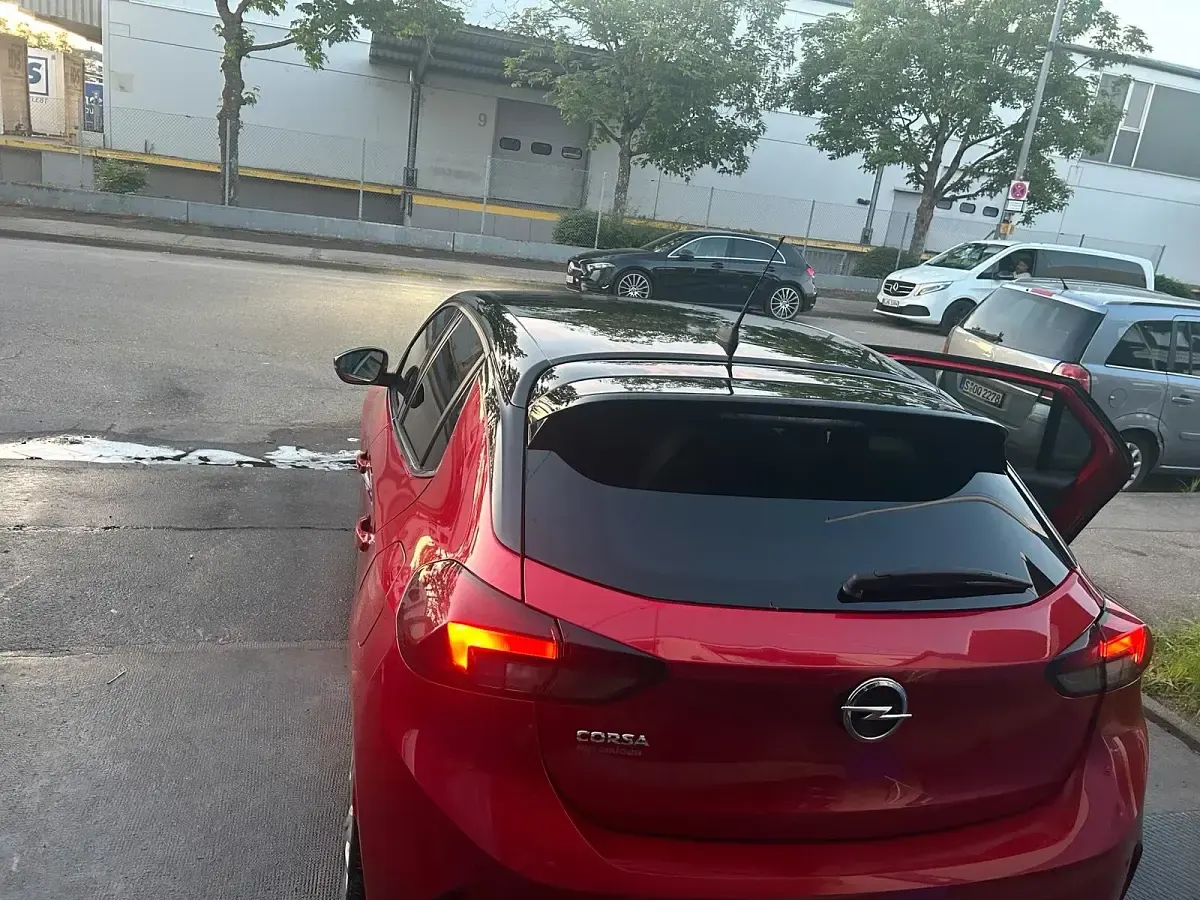Usado Opel Corsa 101 CV (74 kW) 2021 Rojo Utilitario