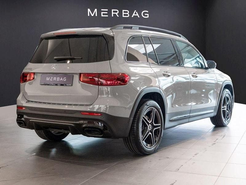 Gebraucht Mercedes GLB200 163 PS (119 kW) 2026 Grau SUV
