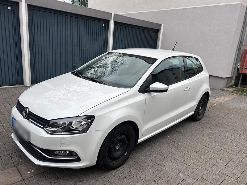 Gebraucht VW Polo 90 PS (66 kW) 2017 Weiß Kleinwagen