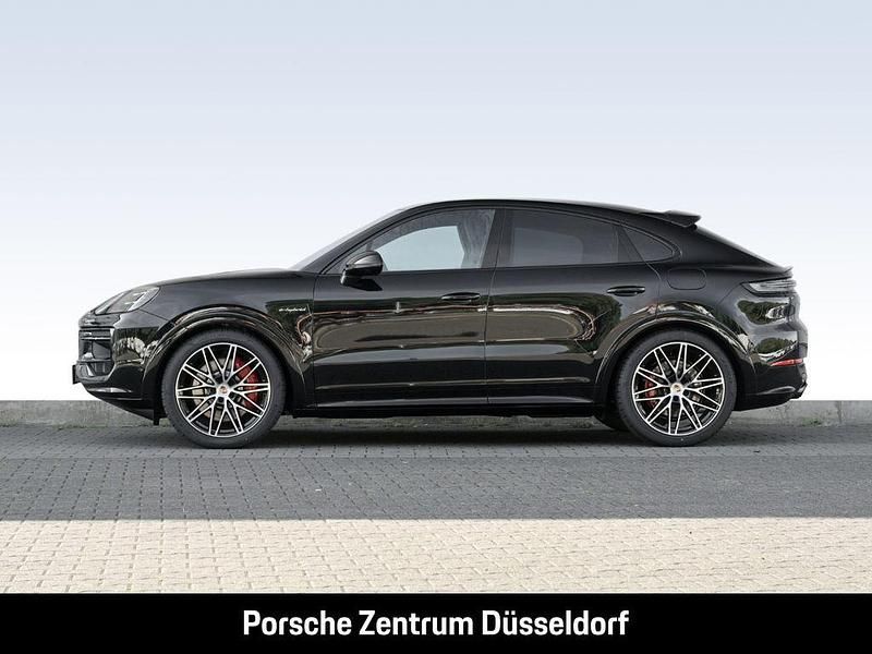Gebraucht Porsche Cayenne S E-Hybrid Sport 519 PS (381 kW) 2025 Schwarz SUV