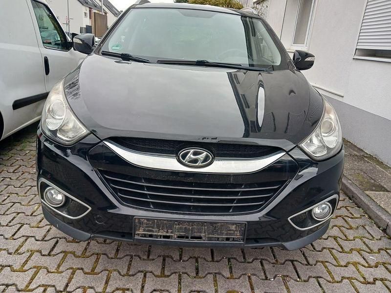 Gebraucht Hyundai ix35 Comfort 135 PS (99 kW) 2012 Schwarz SUV