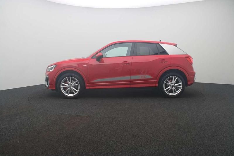 Gebraucht Audi Q2 S-Line 150 PS (110 kW) 2024 Progressivrot metallic SUV