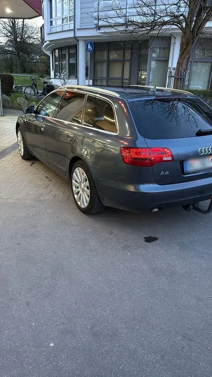 Gebraucht Audi A6 232 PS (170 kW) 2006 Blau Kombi