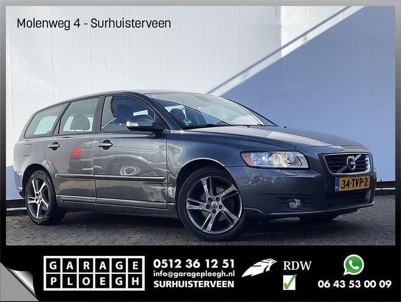 Gebraucht Volvo V50 116 PS (85 kW) 2012 Grau Kombi