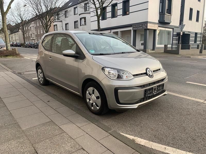 Second-hand VW up! 65 CP (47 kW) 2020 Gri Hatchback