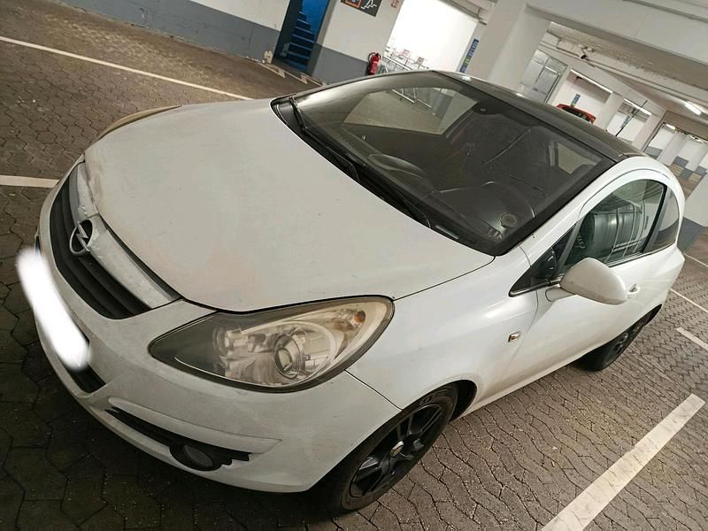 Gebraucht Opel Corsa 90 PS (66 kW) 2008 Weiß Kleinwagen