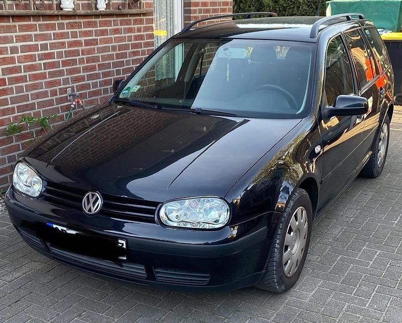 Schwarz Gebraucht 2003 VW Golf IV Kombi | 1.750 € (Guter Preis) - Bild 1/4