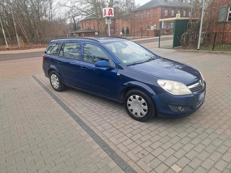Gebraucht Opel Astra 82 PS (60 kW) 2008 Blau Kombi