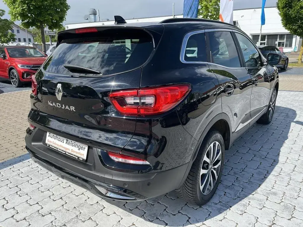Gebraucht Renault Kadjar Black Edition 140 PS (102 kW) 2021 Schwarz SUV