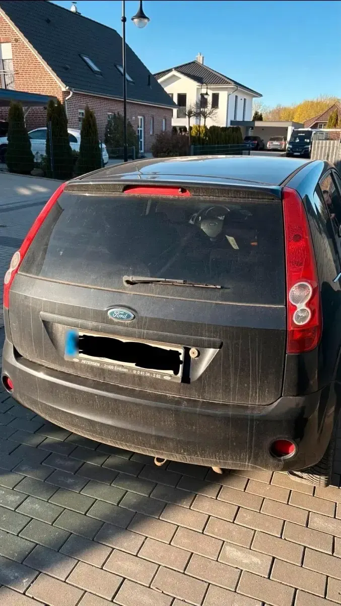 Gebraucht Ford Fiesta 69 PS (50 kW) 2007 Schwarz Kleinwagen