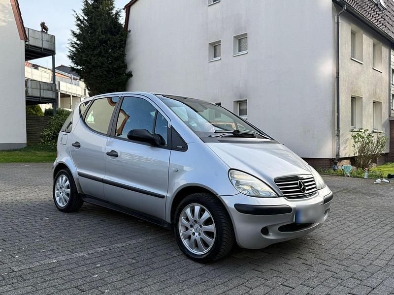 Gebraucht Mercedes A140 82 PS (60 kW) 2001 Silber Kleinwagen