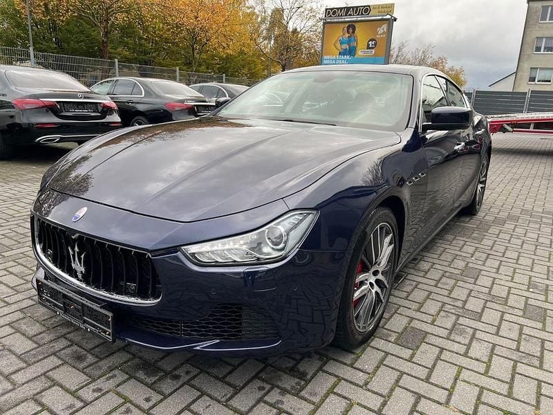 Gebraucht Maserati Ghibli 275 PS (202 kW) 2015 Blau Limousine