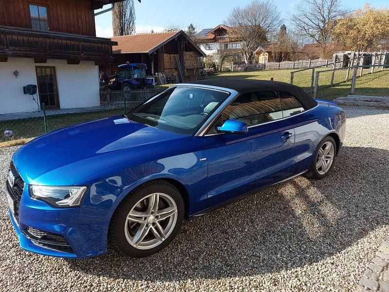 Gebraucht Audi A5 Cabriolet S-Line 224 PS (164 kW) 2015 Blau Cabrio