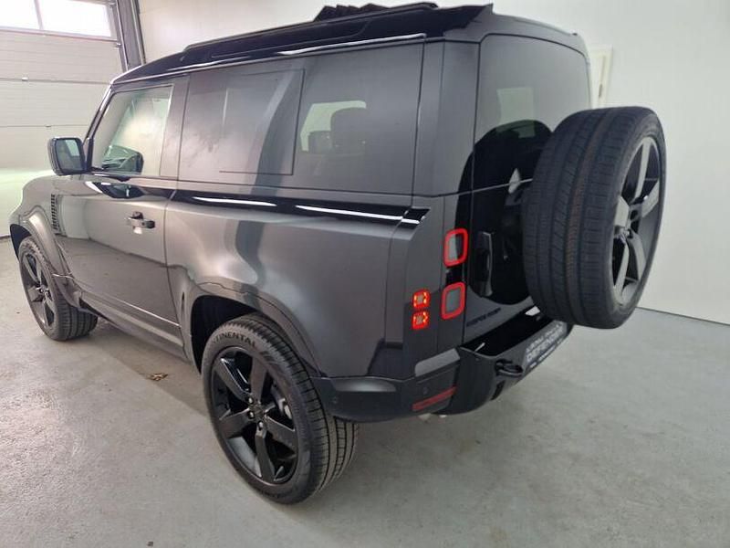 Gebraucht Land Rover Defender SE Dynamic 349 PS (256 kW) 2026 Santorini black SUV