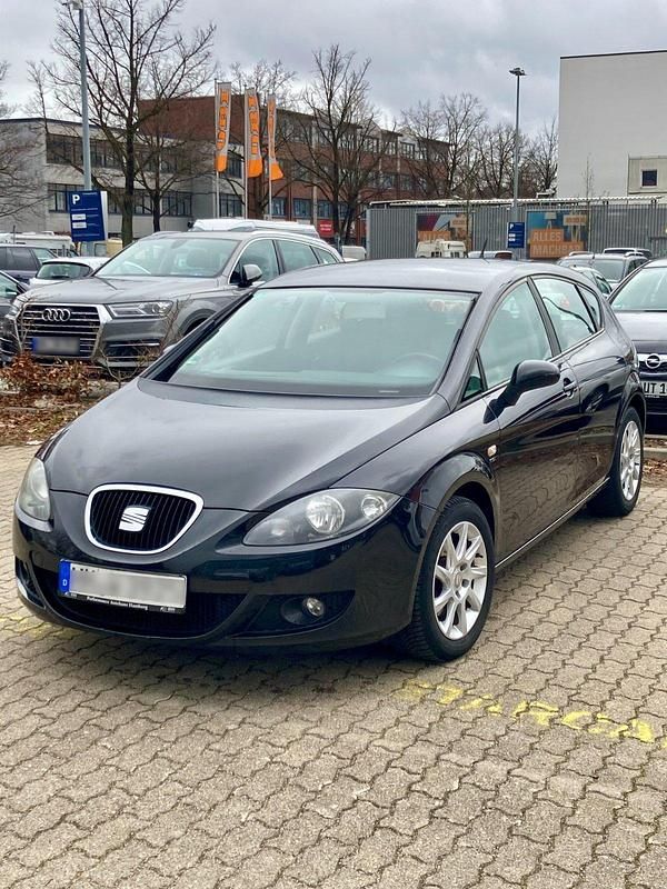 Gebraucht Seat Leon 125 PS (91 kW) 2009 Schwarz Kleinwagen
