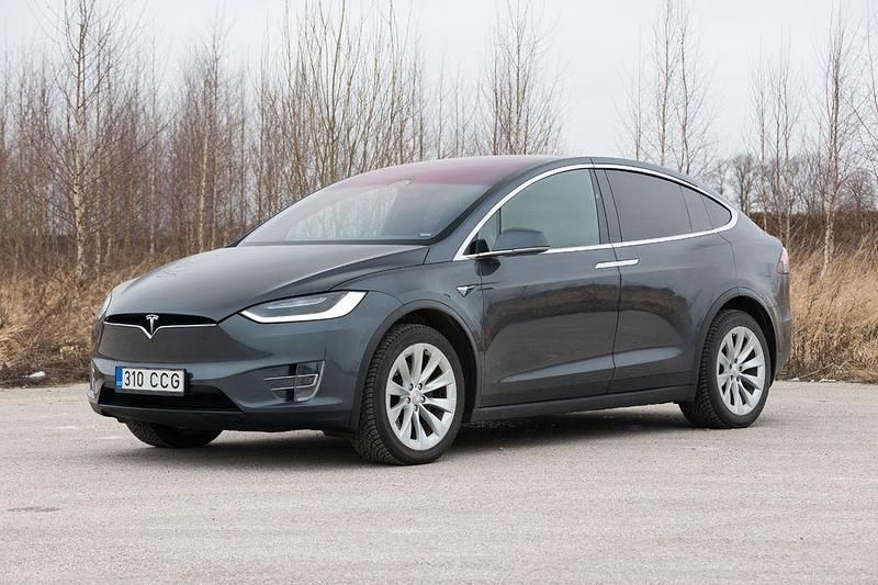 Grau Gebraucht 2017 Tesla Model X SUV | 29.500 € (Teuer) - Bild 1/4