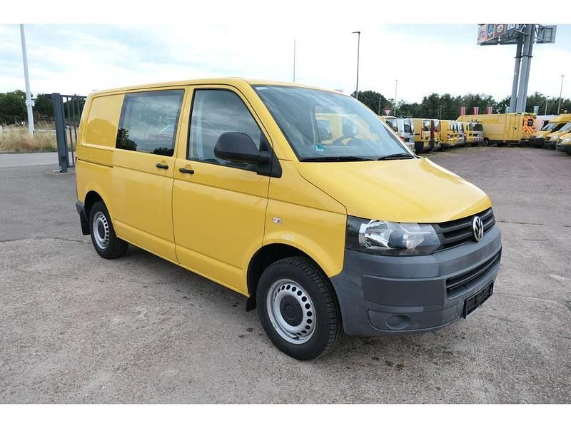 Gebraucht VW Transporter 84 PS (61 kW) 2011 Ginstergelb r1032 Van