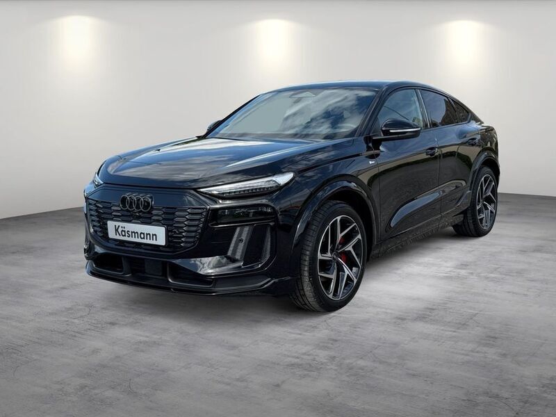 Schwarz Neu 2025 Audi Q6 Sportback e-tron Ambiente SUV | 72.490 € - Bild 1/4