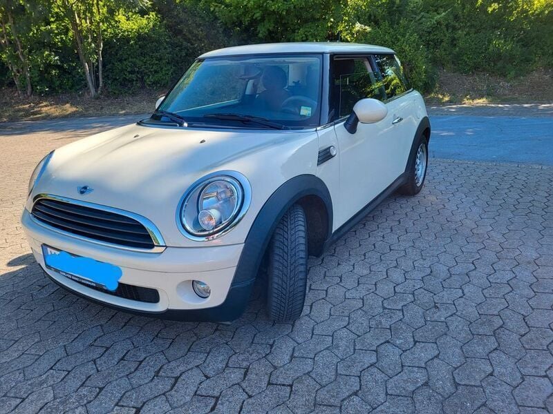 Weiß Gebraucht 2009 Mini ONE Kleinwagen | 5.300 € (Fairer Preis) - Bild 1/4