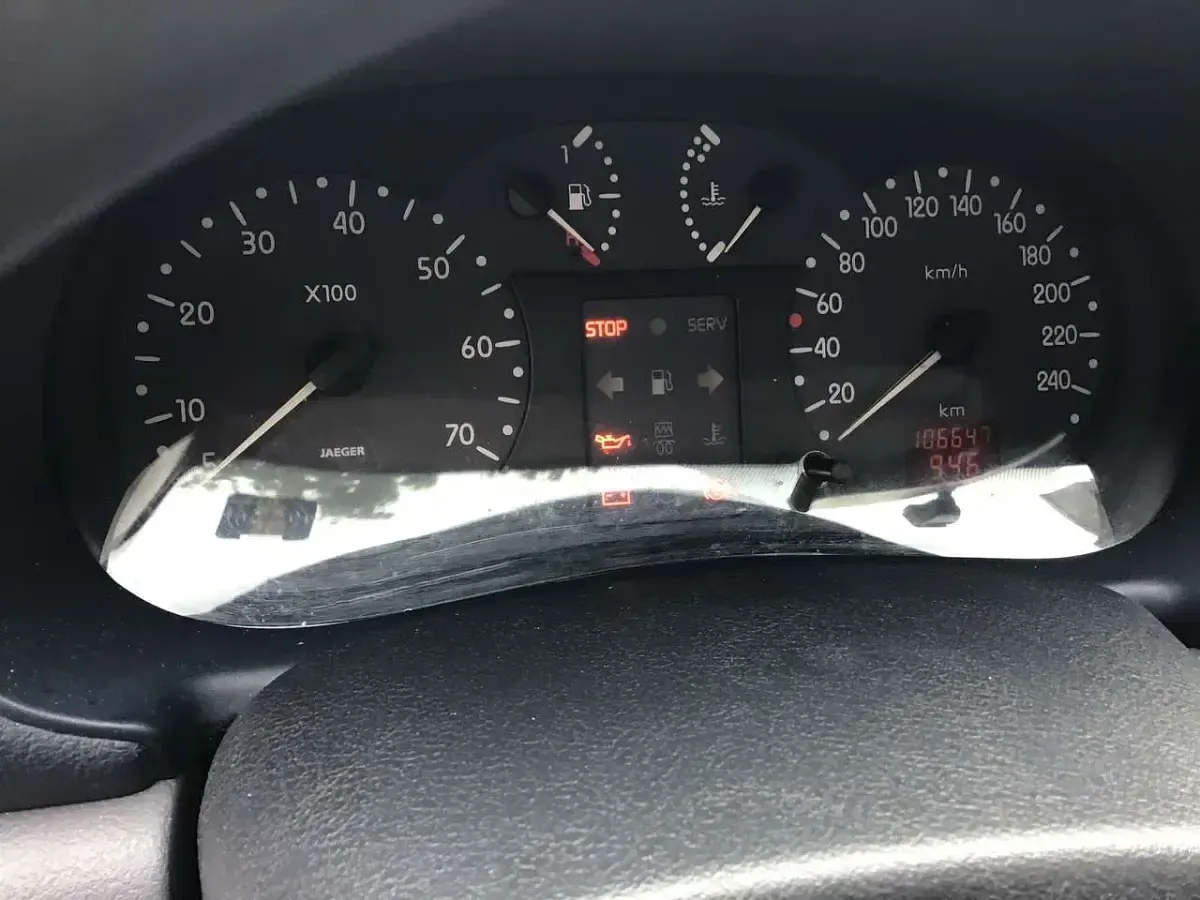 Gebraucht Renault Clio II 58 PS (42 kW) 2000 Limousine