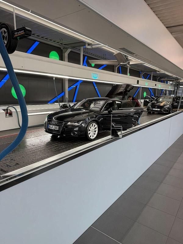 Gebraucht Audi A7 245 PS (180 kW) 2011 Schwarz Kleinwagen