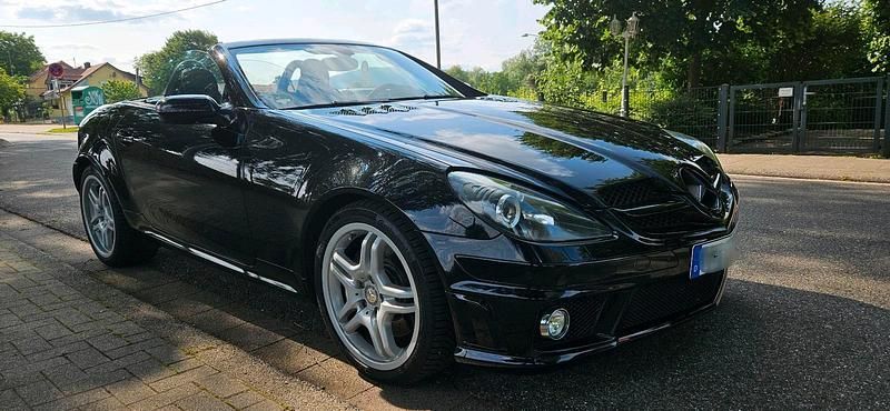 Schwarz Gebraucht 2005 Mercedes SLK350 AMG Cabrio | 12.500 € (Fairer Preis) - Bild 1/4