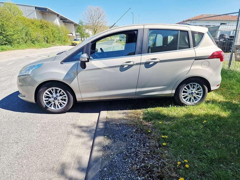 Second-hand Ford B-MAX Trend 125 CP (91 kW) 2014 Bej Monovolum