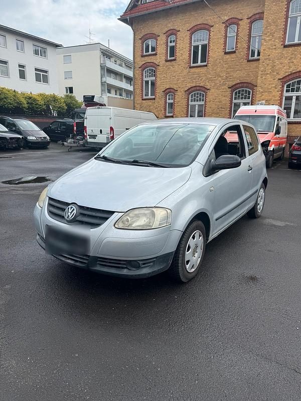 Silber Gebraucht 2006 VW Fox Kleinwagen | 1.900 € - Bild 1/4