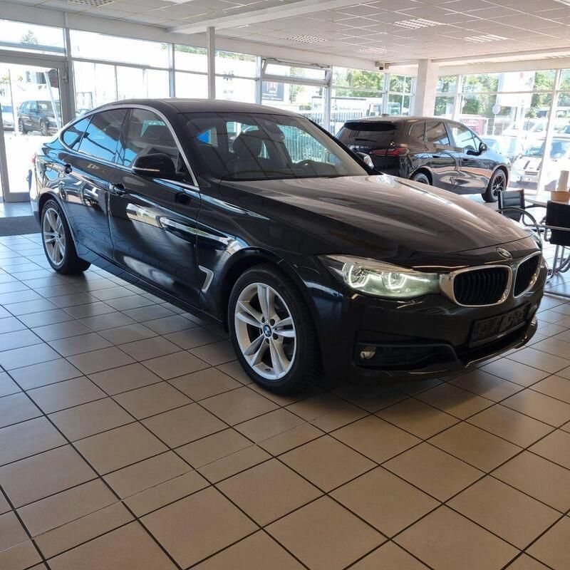 Schwarz Gebraucht 2019 BMW 320 Gran Turismo Sport Line Coupé | 18.900 € (Guter Preis) - Bild 1/4