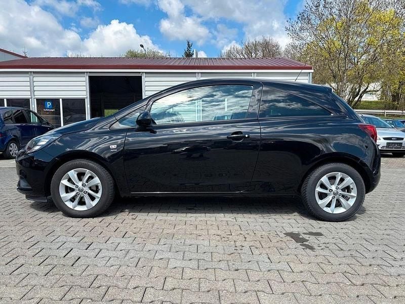 Second-hand Opel Corsa Active 69 CP (50 kW) 2017 Negru Hatchback