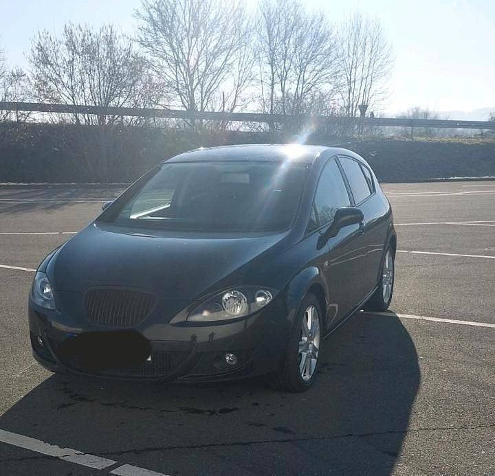 Schwarz Gebraucht 2008 Seat Leon Kleinwagen | 2.650 € (Fairer Preis) - Bild 1/4